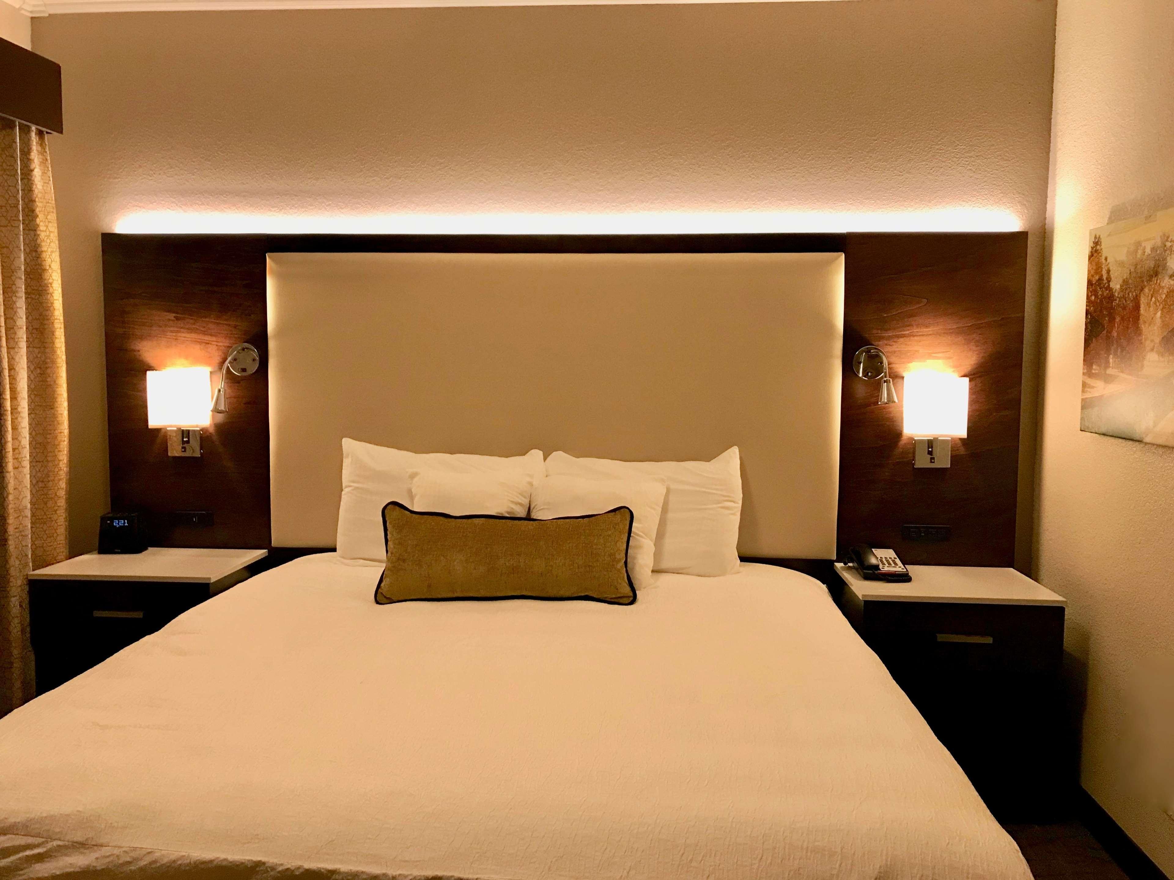 Best Western Premier Bridgewood Hotel Resort Neenah Экстерьер фото