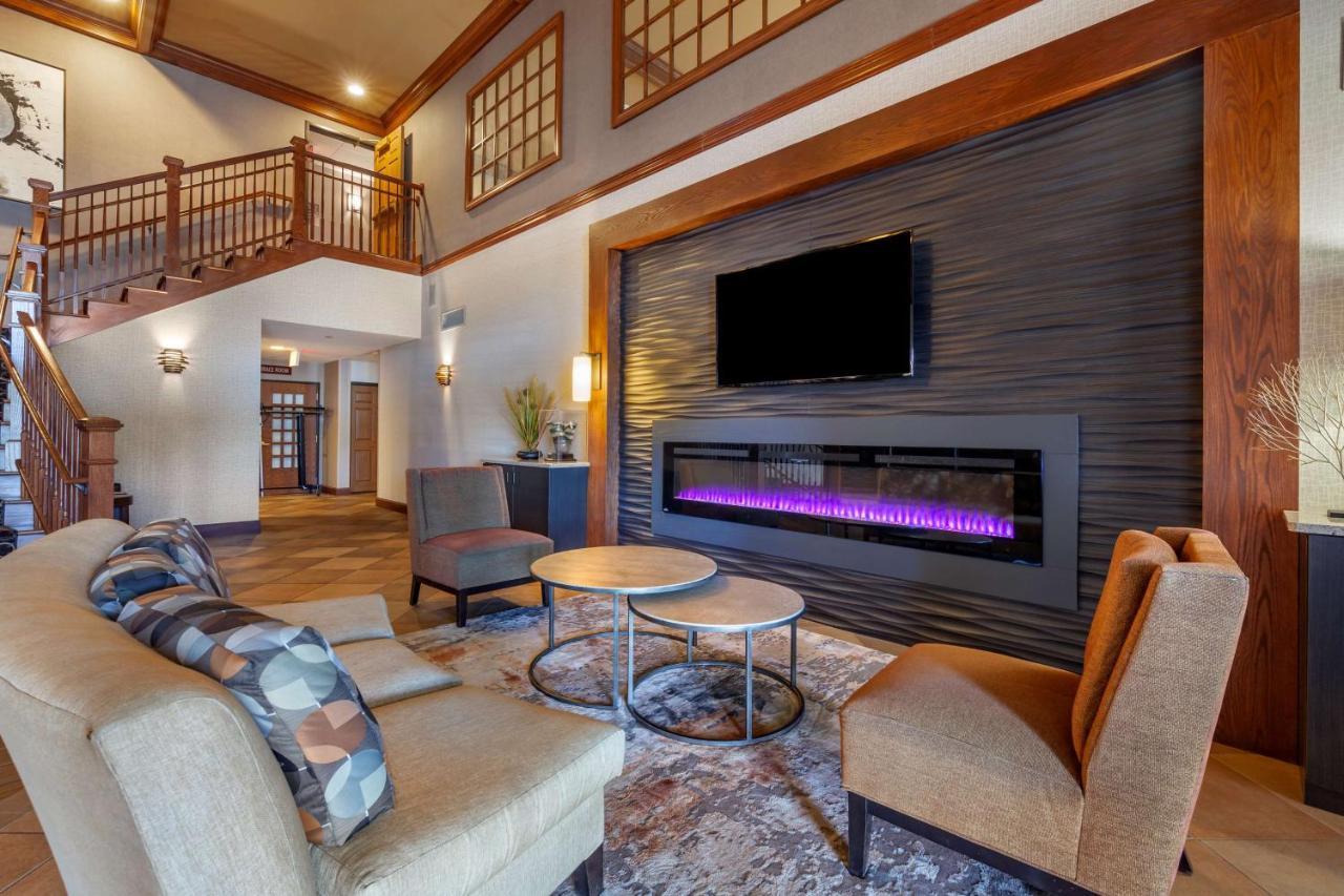 Best Western Premier Bridgewood Hotel Resort Neenah Экстерьер фото