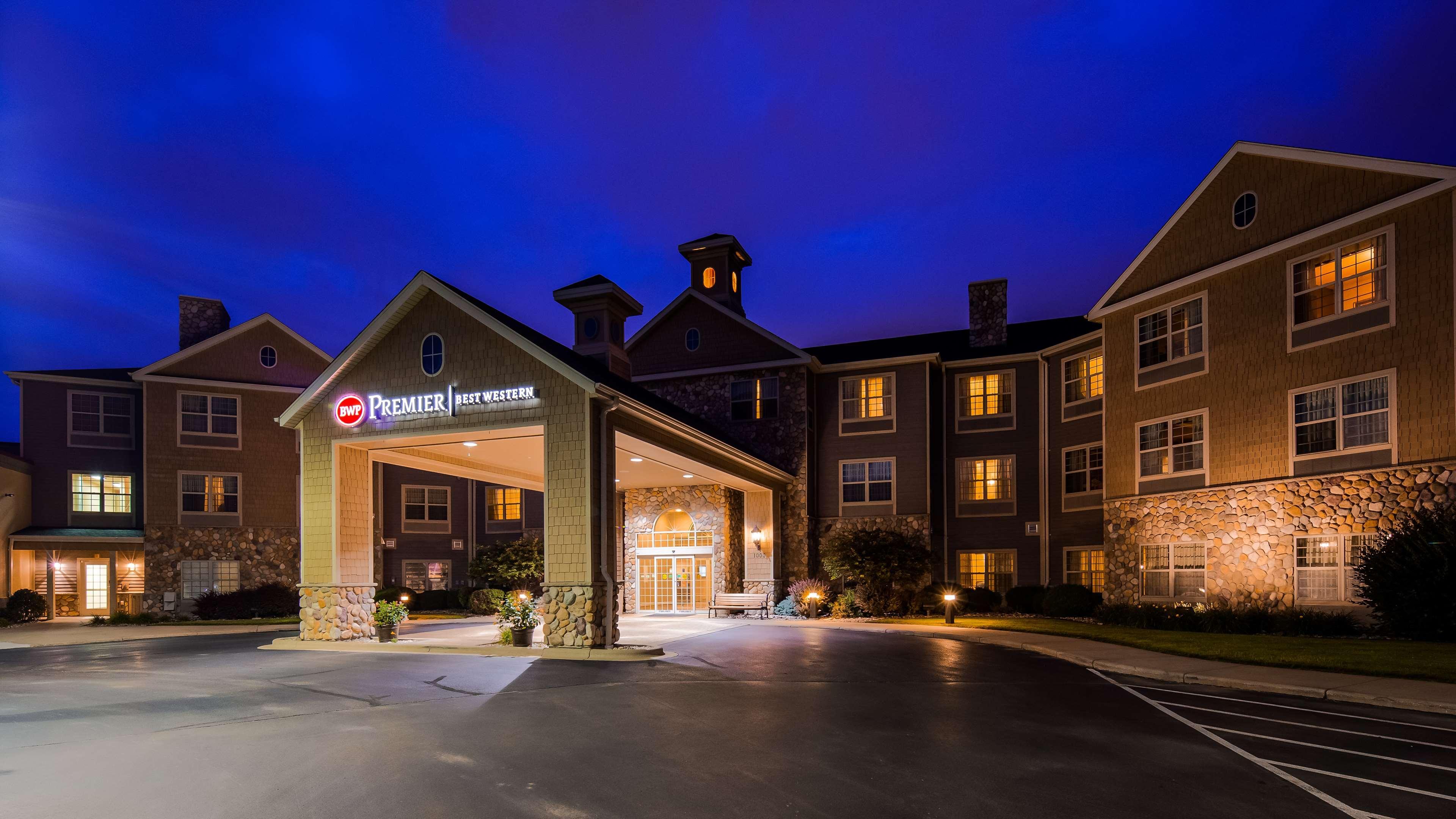 Best Western Premier Bridgewood Hotel Resort Neenah Экстерьер фото