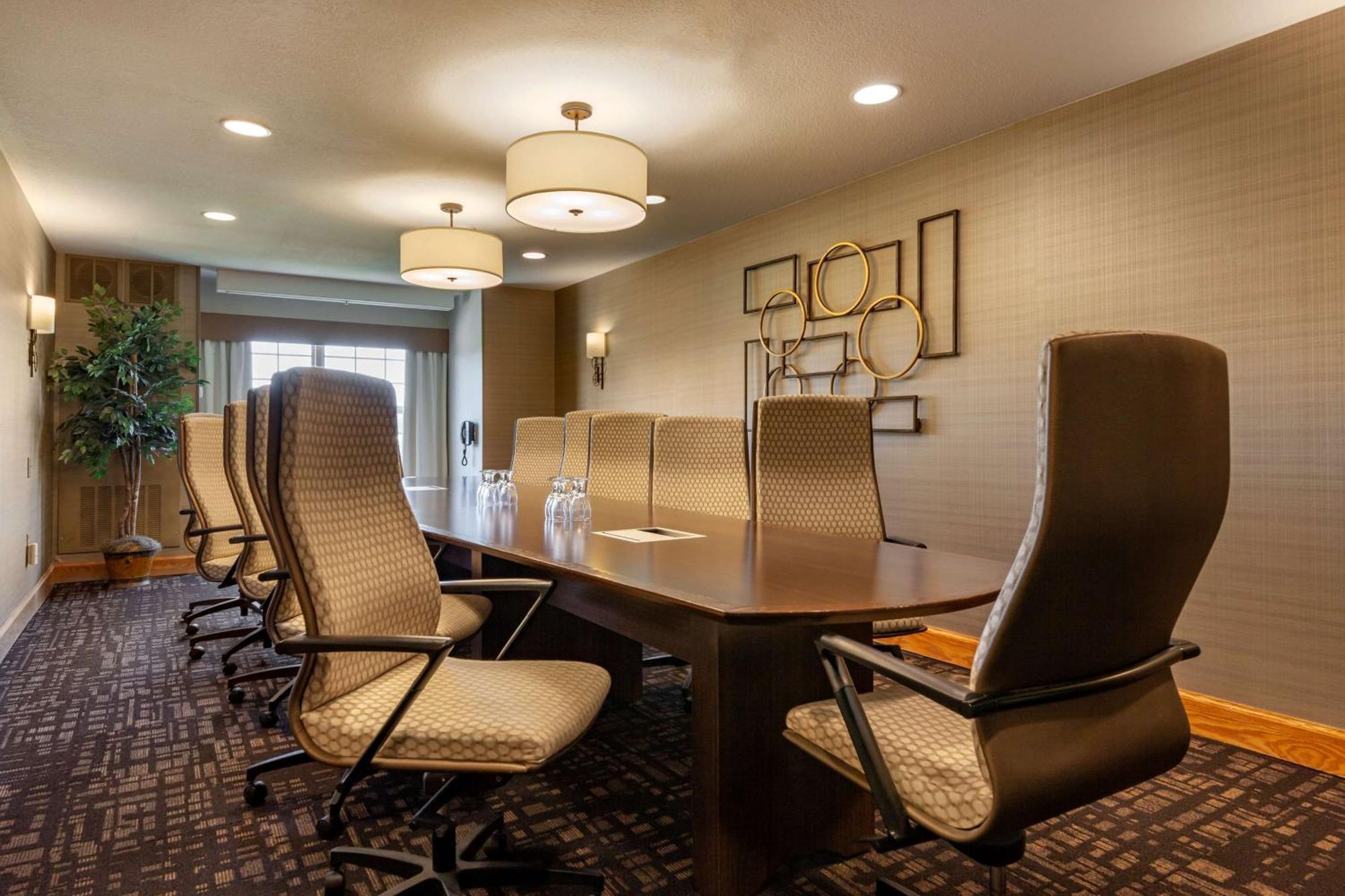 Best Western Premier Bridgewood Hotel Resort Neenah Экстерьер фото