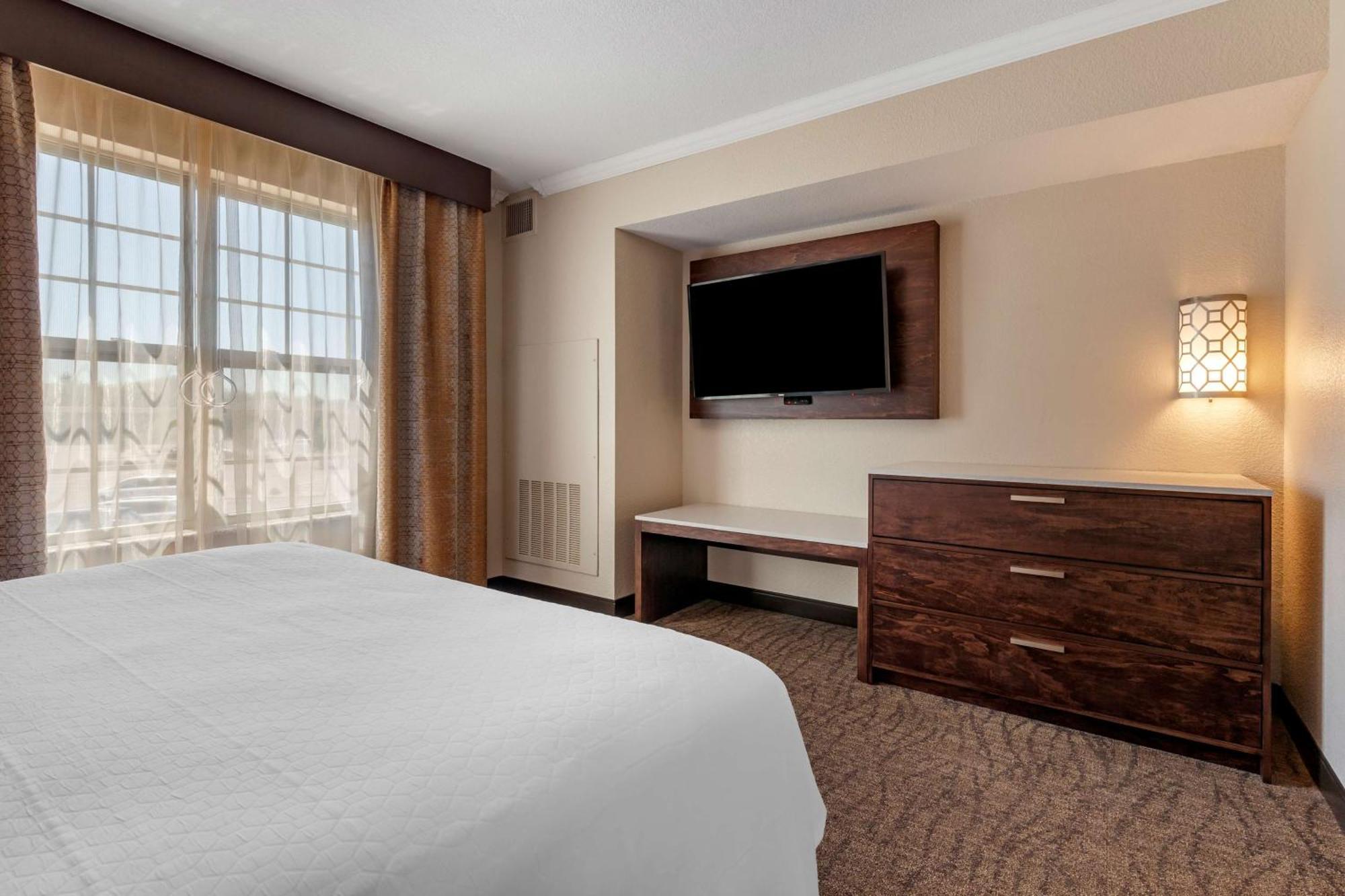 Best Western Premier Bridgewood Hotel Resort Neenah Экстерьер фото