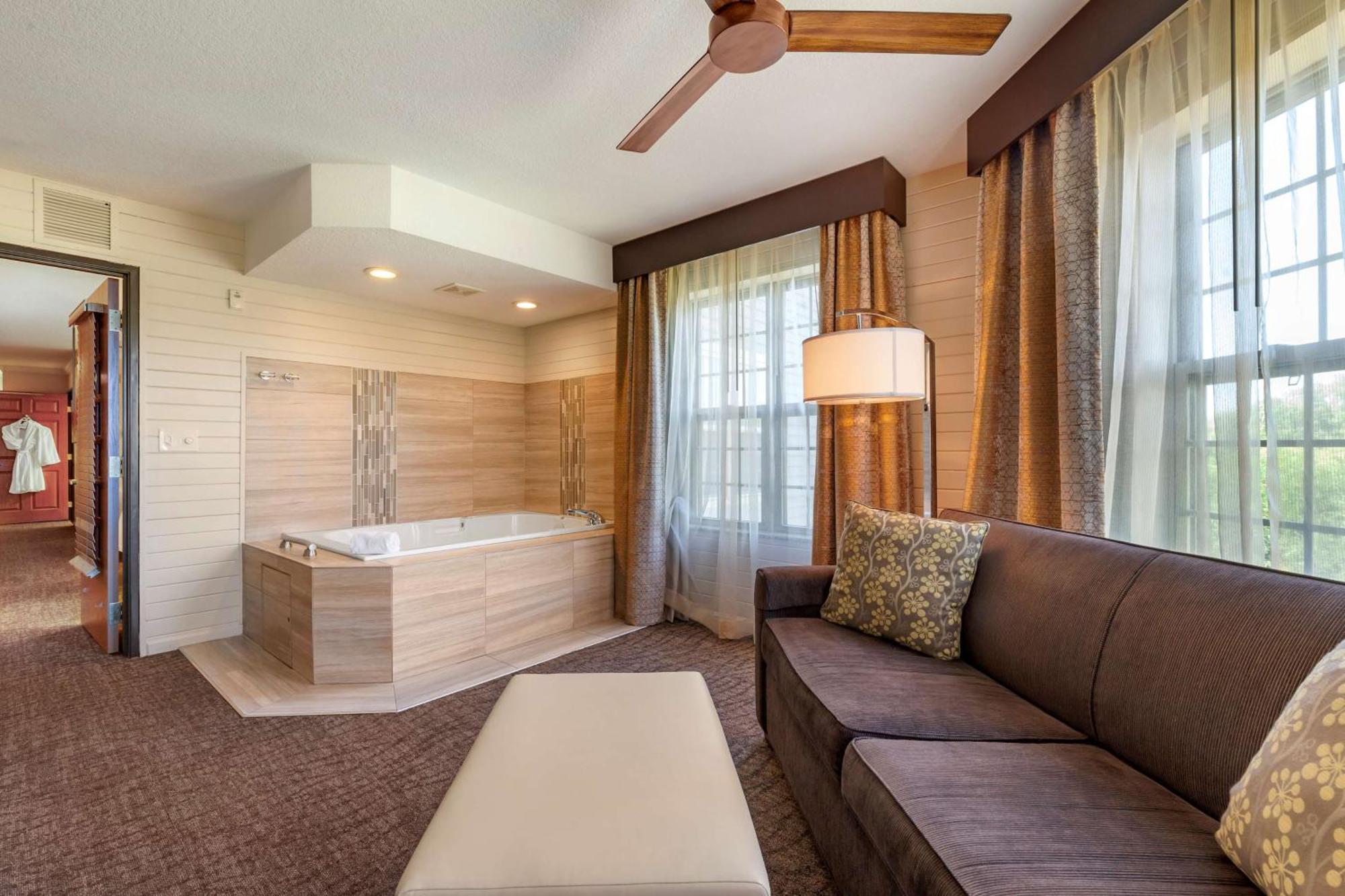 Best Western Premier Bridgewood Hotel Resort Neenah Экстерьер фото